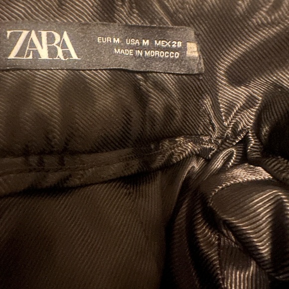 Zara Black and White Houndstooth Mini Skirt - Picture 4 of 4